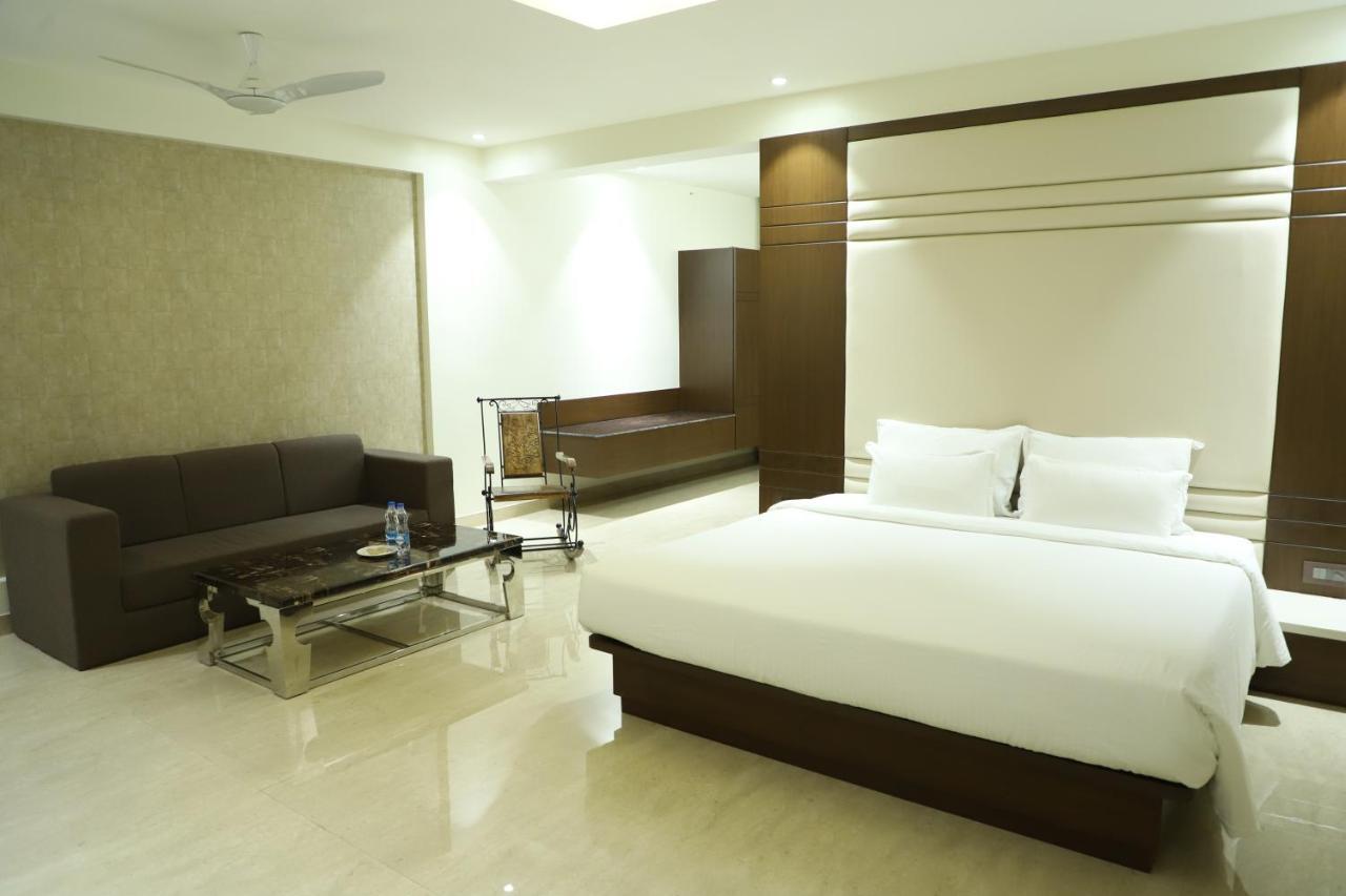 Grand Heritage Narmada Jacksons Jabalpur Εξωτερικό φωτογραφία